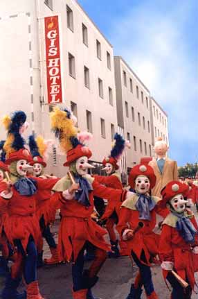 paris hotels disneyland - gis hotels paris - festival