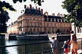 paris
hotels
disneyland - fountainbleu